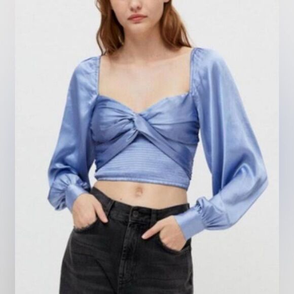Urban Outfitters Bohemian Light Blue Satin Style Crop Top blouse Size Medium - Picture 1 of 12